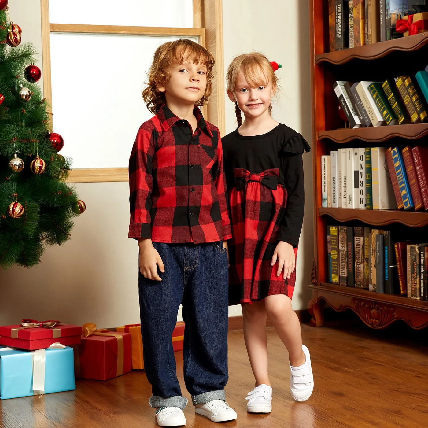 Christmas Red Plaid Splicing Black Long-sleeve Dresses and Shirts Sets