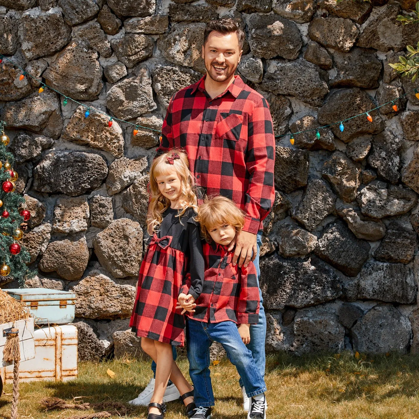 Christmas Red Plaid Splicing Black Long-sleeve Dresses and Shirts Sets