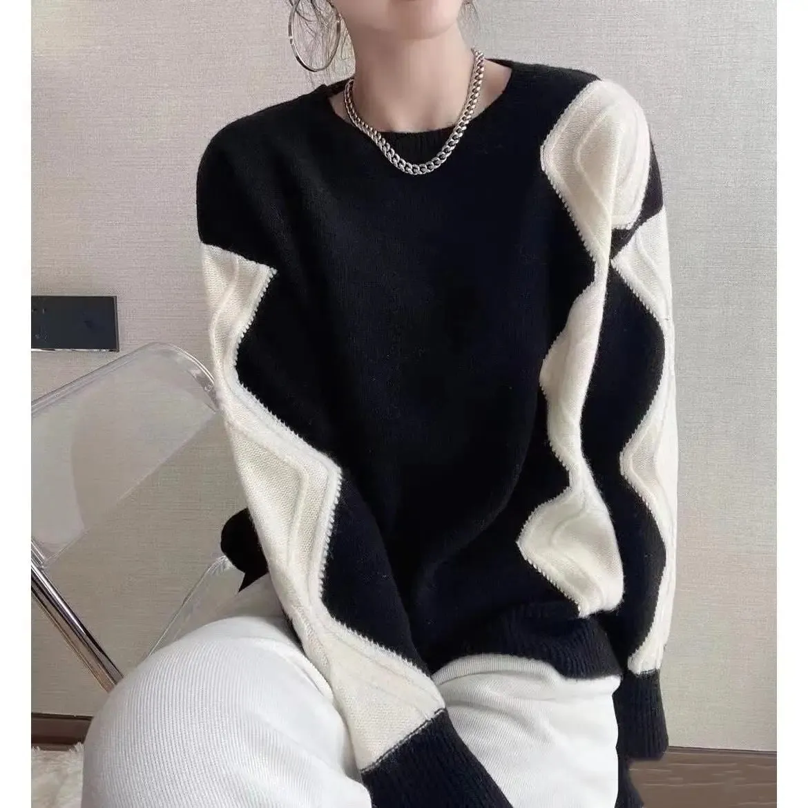 Women's Vintage Autumn Winter Thick O-Neck Comfortable Pullovers Loose-fitting Sweaters